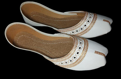 Women's White Embroidered Khussa Shoes Size 6-10